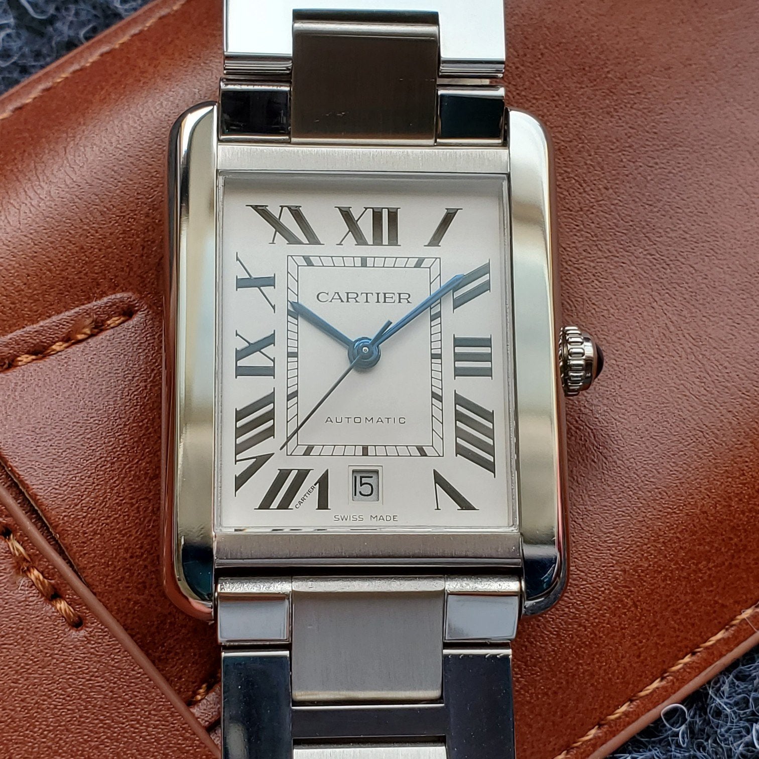 CARTIER TANK SOLO XI 5200028 STAINLESS STEEL WHITE DIAL