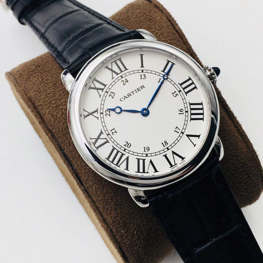 CARTIER RONDE CARTIE 40MM STAINLESS STEEL WHITE DIAL