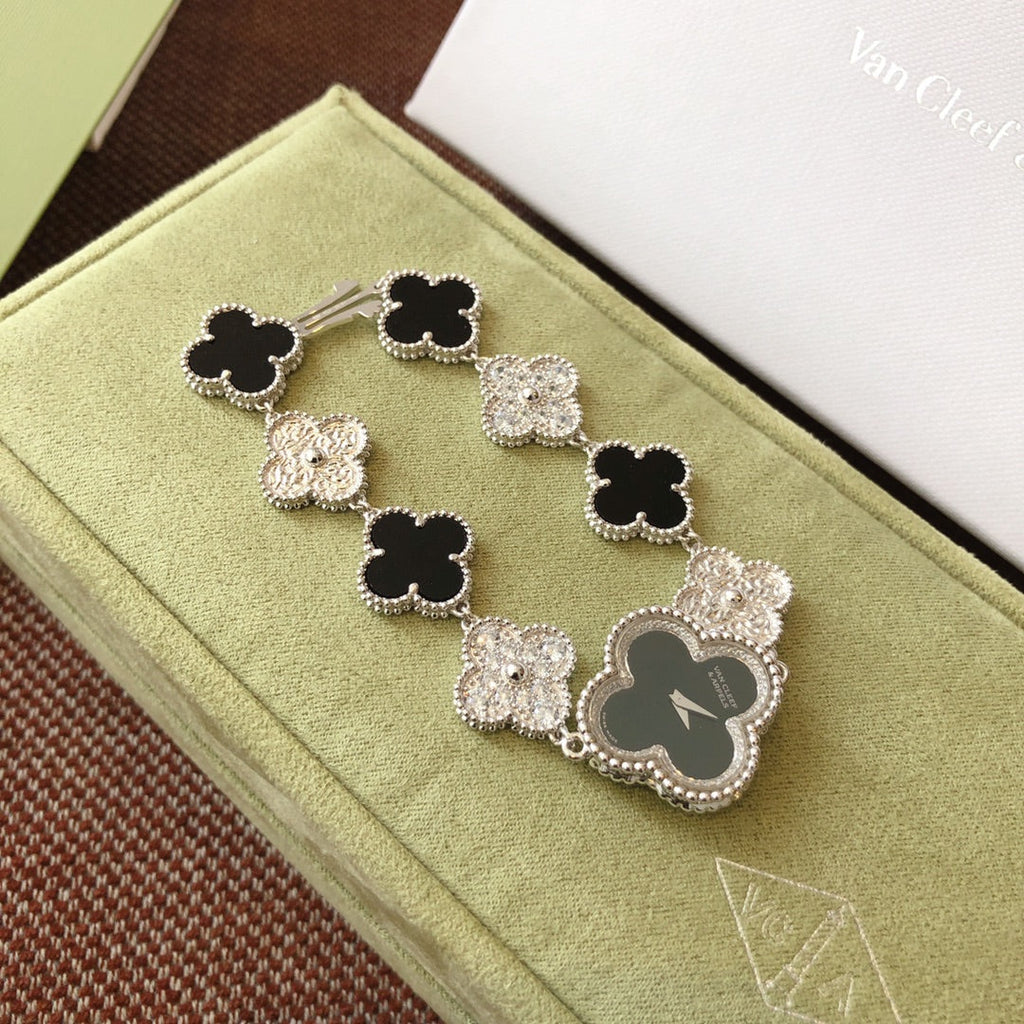VAN CLEEF & ARPELS SWEET ALHAMBRA ONYX SILVER WHITE MOP