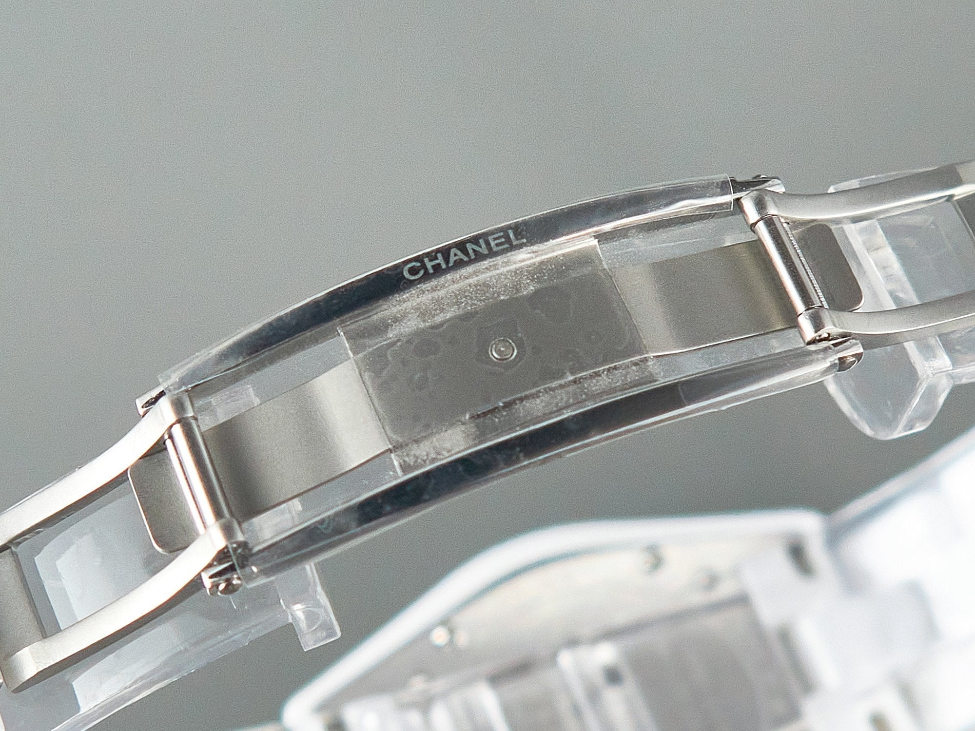 CHANEL J12 Quartz White Ceramic Pink Diamond Numerals White Dial