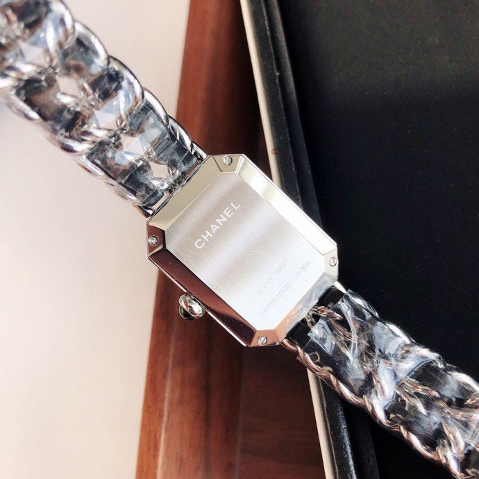 CHANEL PREMIERE ROCK SILVER CASE BLACK LEATHER